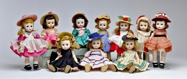 Lot of 10 Alexander Kins - Black Taffeta: Pinafore #583-1956 BKW, Wears a Simple dress #565-1956 - In School Dress #557-1956 BKW - Looks Pretty for School #360-1957, Goes to Grandmas House #575-1956 BKW, Looking Very Well Dressed #340-1960 BK