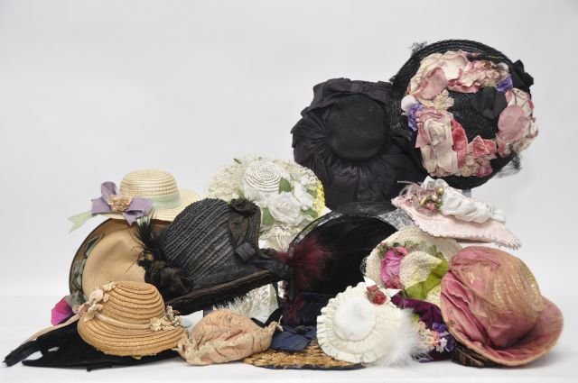 Lot of Victorian Doll Hats. Straw, silk, satin,: all for larger dolls, some with rims, etc