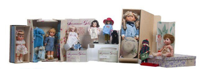 Mixed lot Suzanne Gibson - boxed American Girl: #7190, Girl with lamb, Rainbow Woods, 35th anniversary Betsey McCall (boxed )boxed Teenie Weenie 10", Jenny with Wardrobe, boxed 10 1/4 limited edition LA Cheri #5530 14"