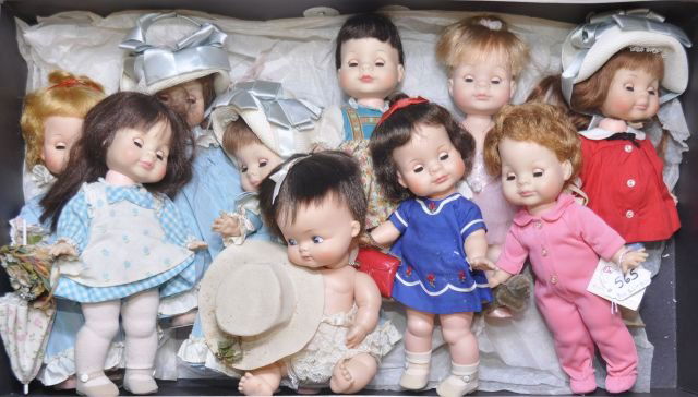 Large Lot Of Madame Alexander Janie Dolls Boxed