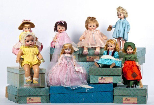 Lot of eight Madame Alexander dolls - 14" Fairy: Godmother- 13" Cinderella - 14" Jenny Kind & Cat 1969, 14" Renoir Portrait children series - 12" Sweet Tears 1972 14" Pussy Cat - 14" Grandma Jane, 16" Lovey Dove latex body - as is - mottled skin