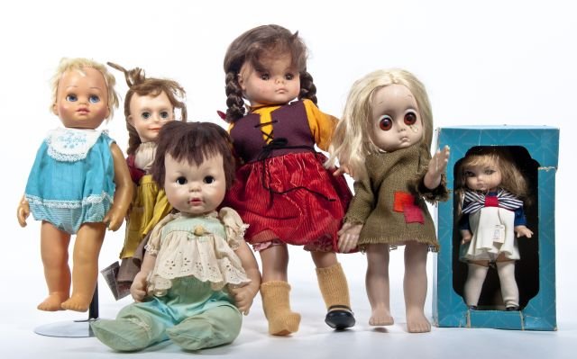 Large lot of Misc. doll - Little Miss No Name ,: Susie Sad Eyes, Sunrise Family, etc