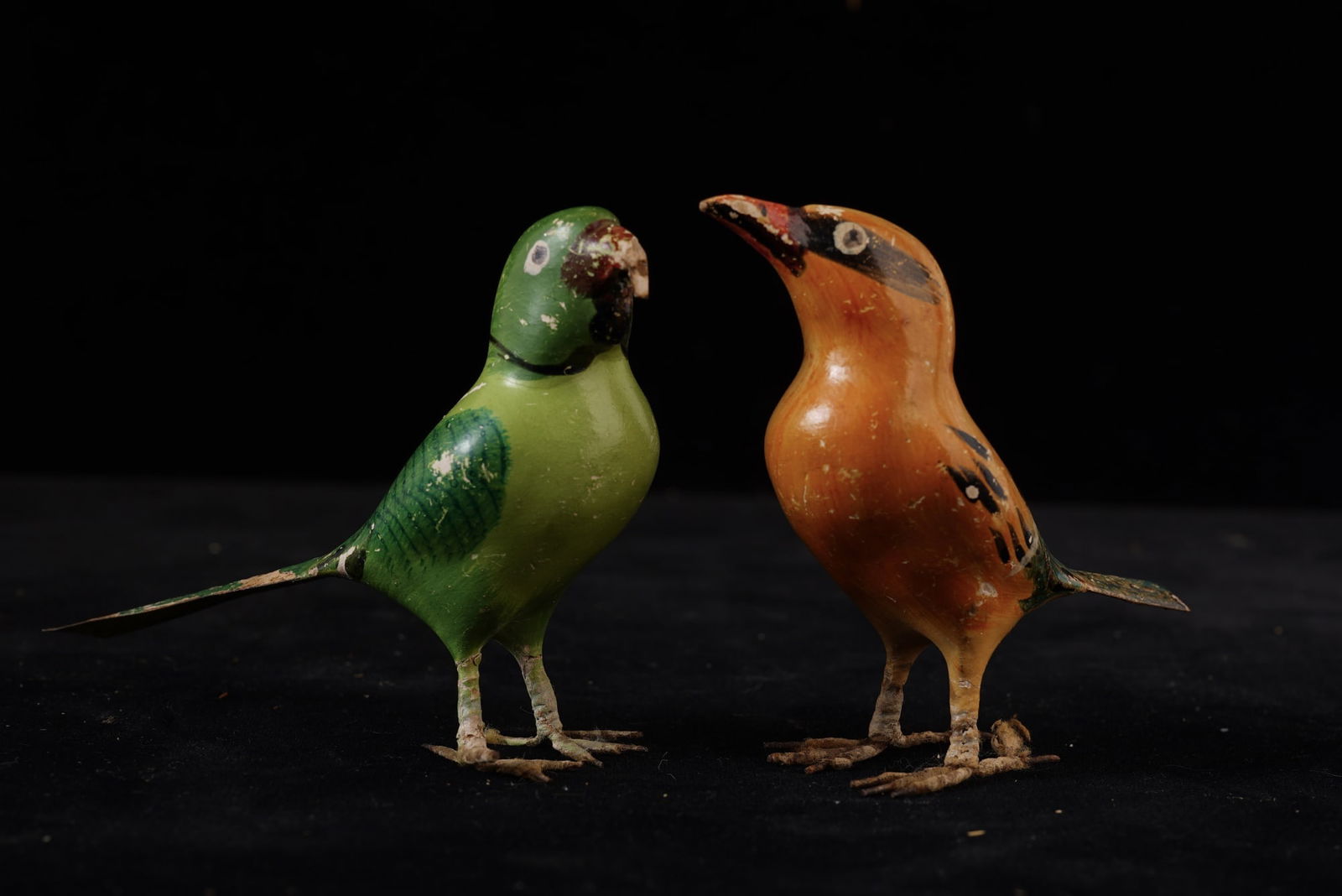 (2) VINTAGE MINIATURE POLYCHROME BIRDS (1 of 17)