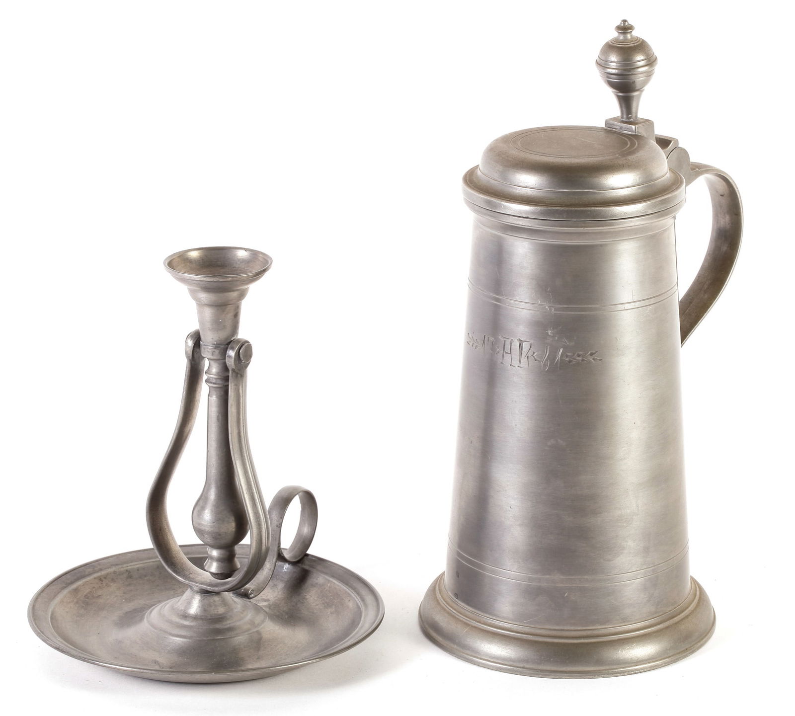 PEWTER FLAGON AND A PEWTER GIMBLE CANDLEHOLDER (1 of 17)