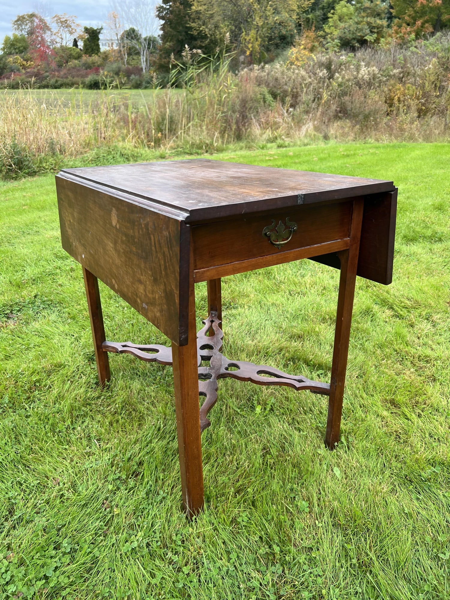 EARLY PEMBROKE TABLE WITH DRAWER (1 of 13)
