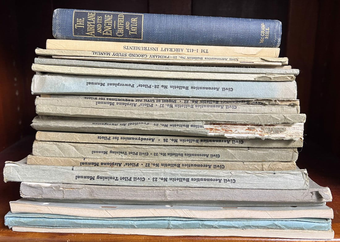 (15) MANUALS RELATING TO AIRPLANE FLYING (1 of 10)