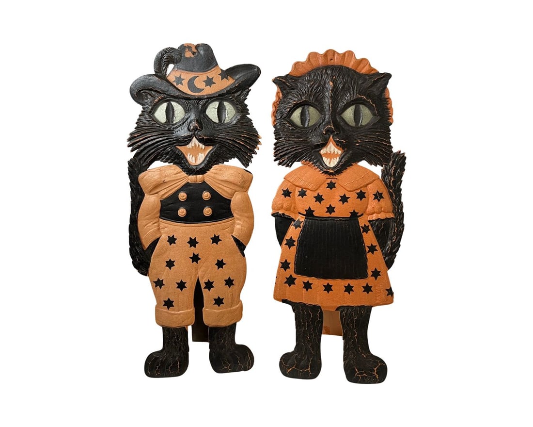PAIR GERMAN EMBOSSED DIE-CUT HALLOWEEN KITTENS (1 of 11)