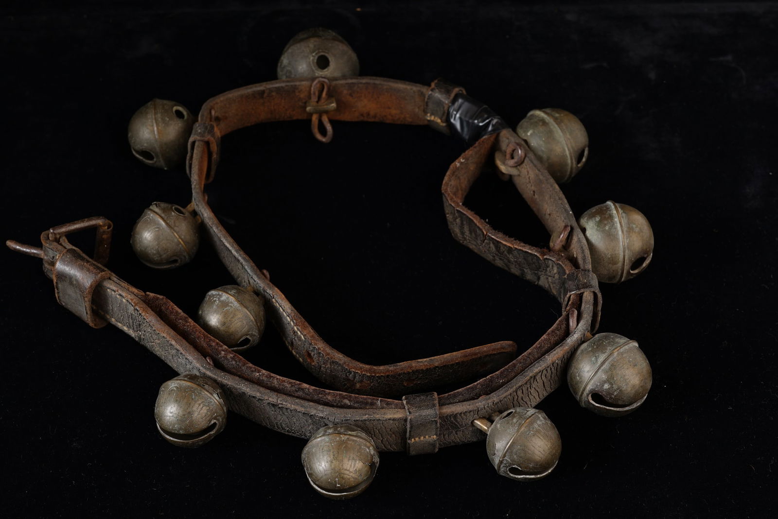 19th C. BRASS HORSE SLEIGH BELLS (1 of 12)