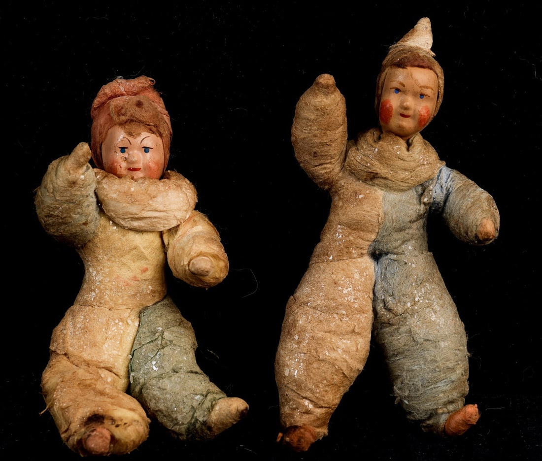 (2) VINTAGE RUSSIAN CHRISTMAS TREE ORNAMENTS (1 of 10)