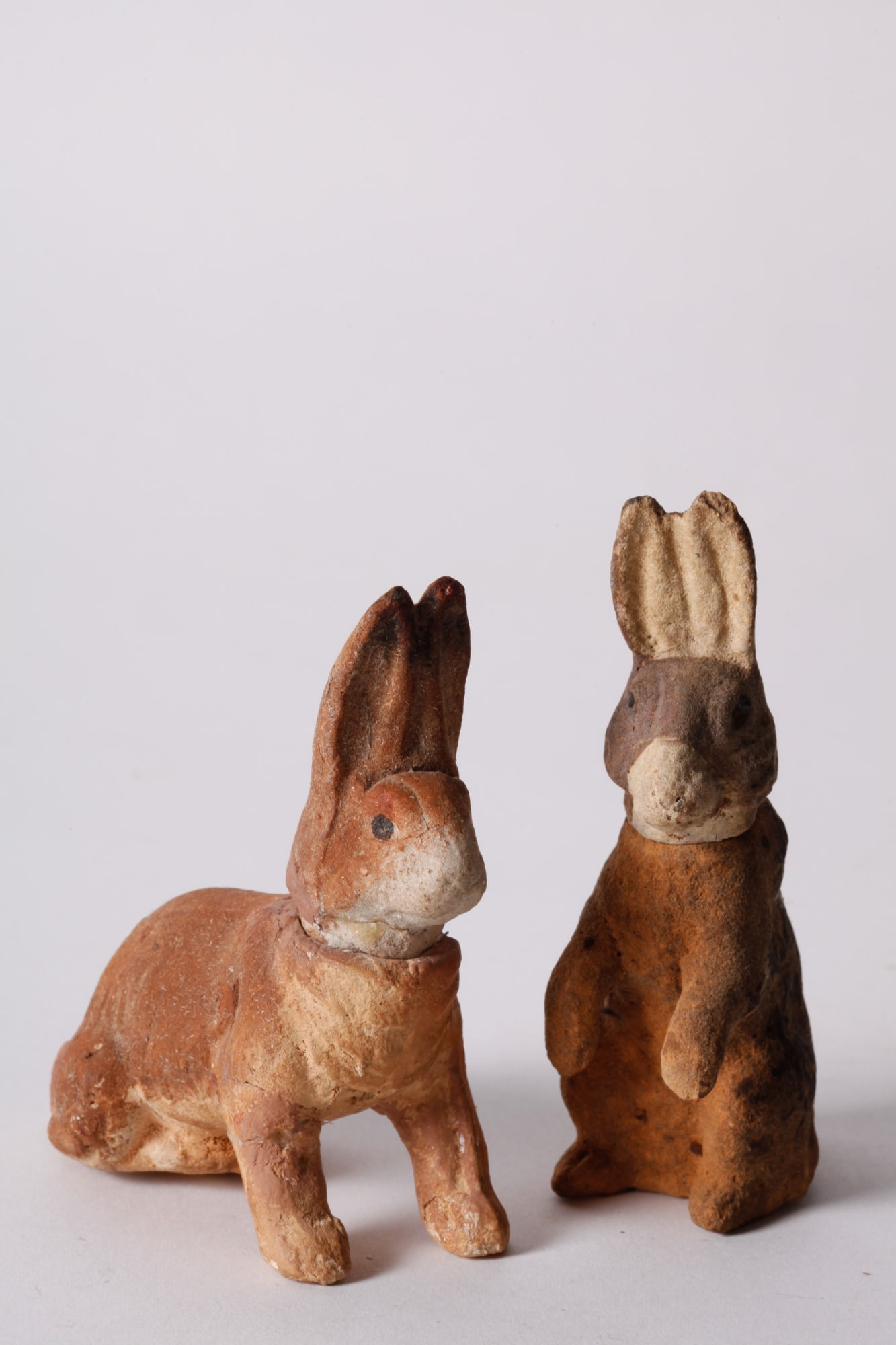 (2) VINTAGE PAPER MACHE RABBIT CANDY CONTAINERS (1 of 20)