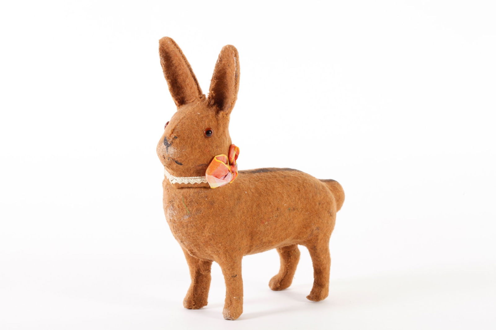 VINTAGE PAPER MACHE RABBIT CANDY CONTAINER (1 of 13)