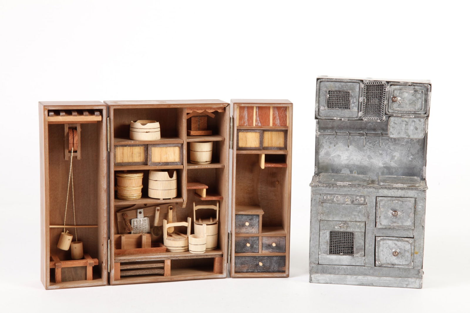 CHILD'S TIN KITCHEN STOVE & A PANTRY/CUPBOARD (1 of 17)