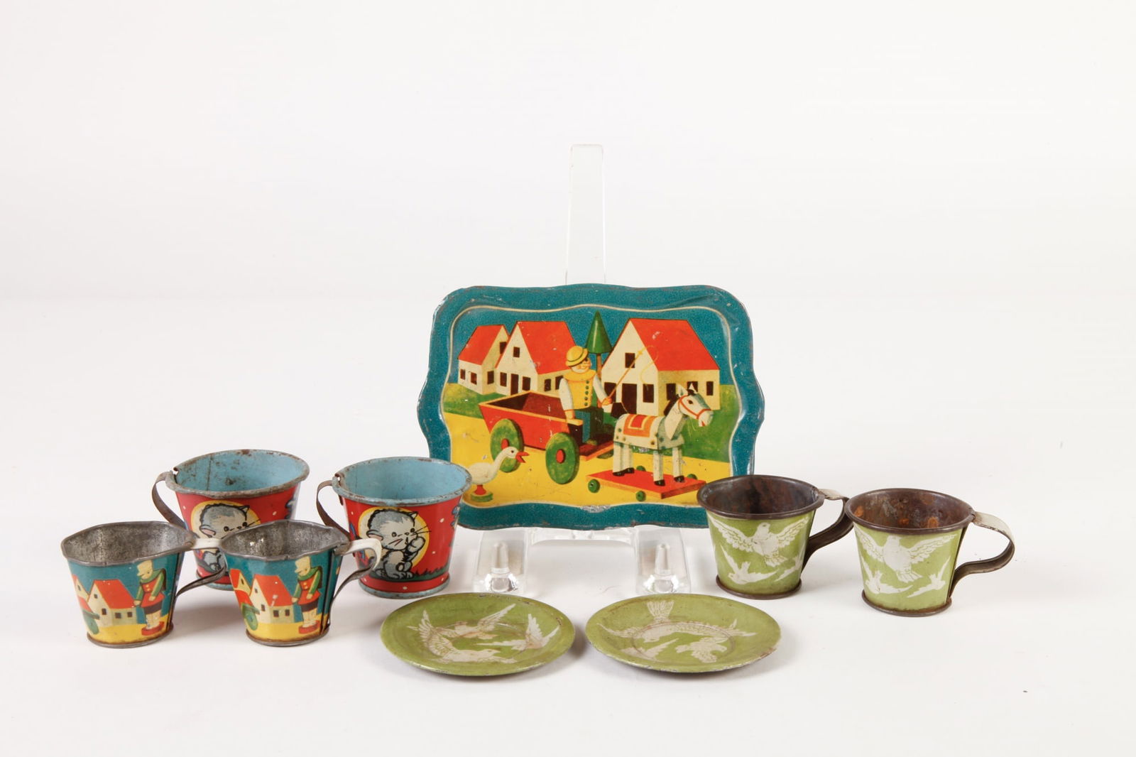 VINTAGE CHILD'S TIN TEA SET: MISCELLANEOUS PARTS (1 of 13)