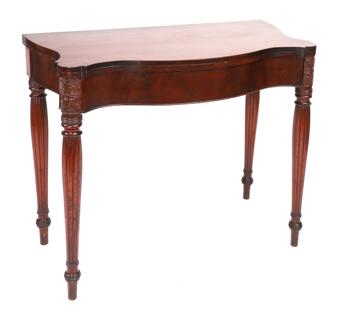 SALEM MAHOGANY SEREPENTINE TOP CARD TABLE (1 of 17)