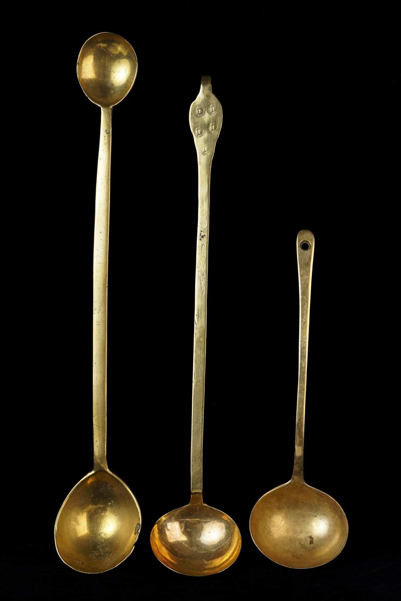 (3) ANTIQUE BRASS COOKING LADLES & TASTERS (1 of 7)