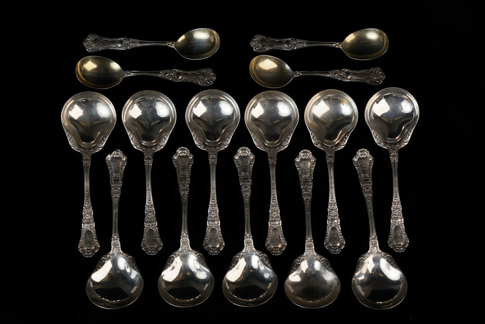 (15) GORHAM and REDLICH SOUP & TEA SPOONS: (4) Redlich examples have a touch of vermeil to the bowl. 4 1/4 and 5 inches. 10.92 troy ounces. Provenance: Knox Mansion / Orchard House 800 Delaware Ave Buffalo, NY by direct descent. The Knox famil