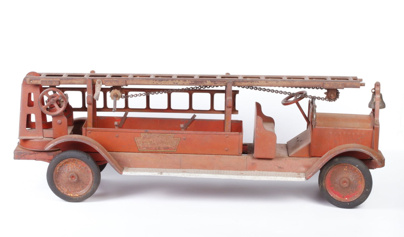 EARLY KEYSTONE LADDER FIRE TRUCK c.1920 (1 of 11)