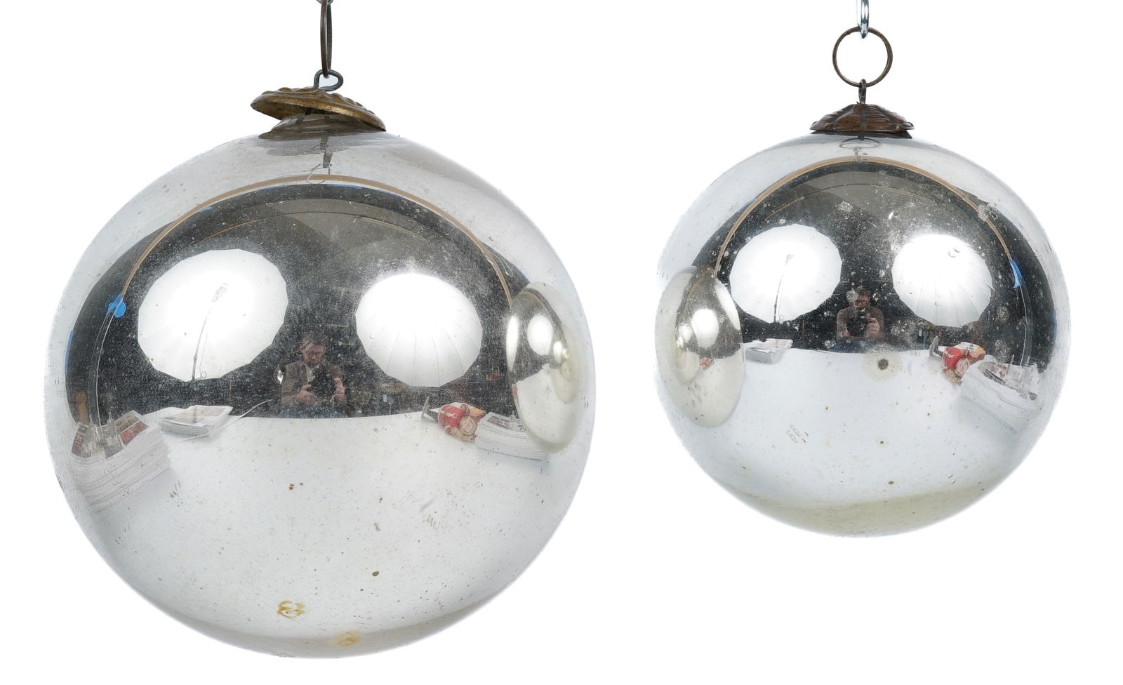 (2) MERCURY GLASS CHRISTMAS / KUGAL BALL ORNAMENTS (1 of 1)