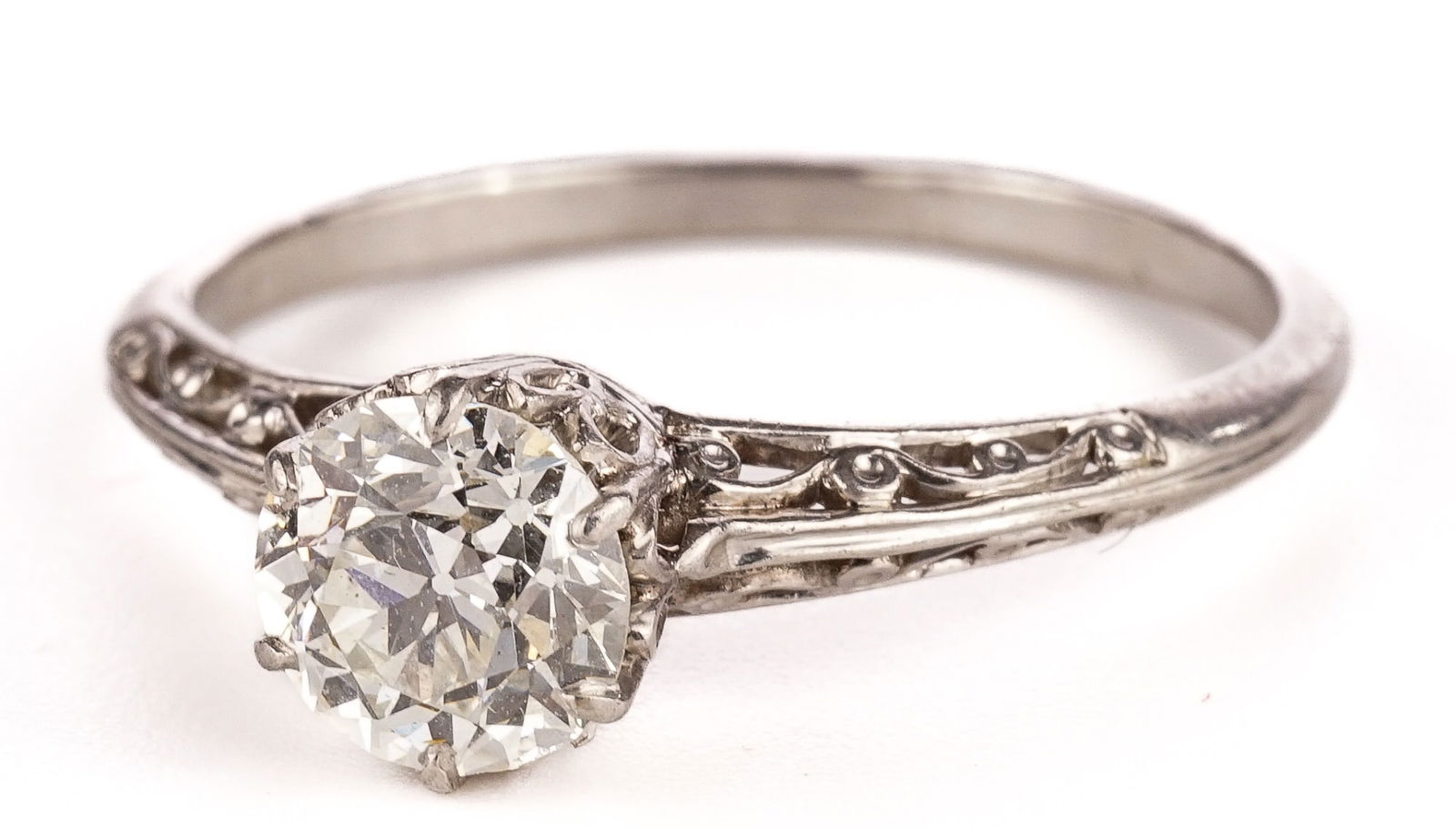 DIAMOND ENGAGEMENT RING in PLATINUM SETTING (1 of 8)