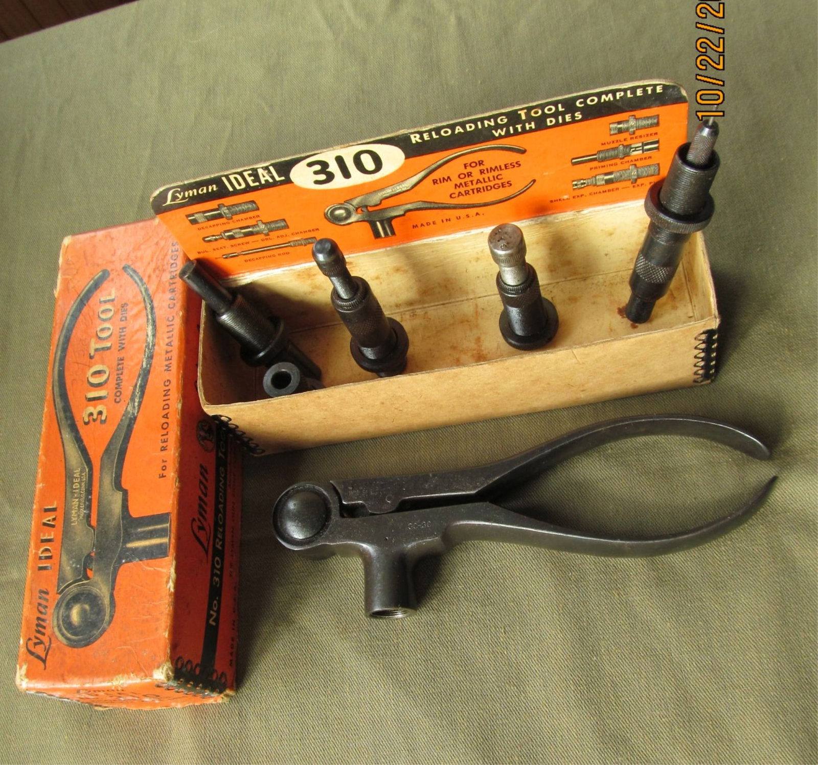 LYMAN IDEAL MODEL 310 LOADING EQUIPMENT: complete in original box - for reloading metallic cartridges.