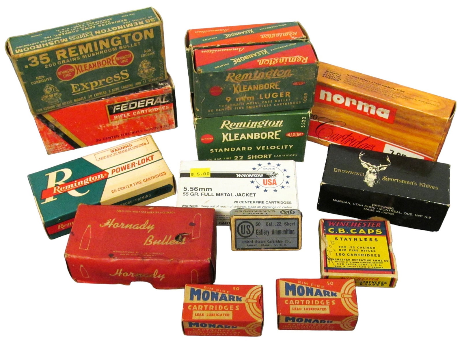 LOT OF MISCELLANEOUS CALIBER RIFLE AND PISTOL AMMU: 223, 35, 7.65(30/40), 5.56mm(2), 30-30 flat point heads, box of 500 Remington 22S, U.S. 22., 2 boxes partial(223, 5.56)