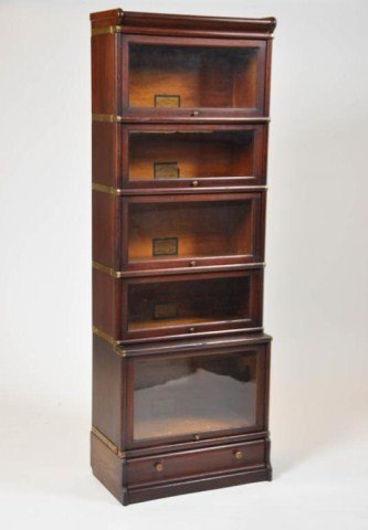 Small size five piece sectional bookcase: Small size five piece sectional bookcase by the Globe Wernicke Co. Size D-8 1/2 S Grade 598 1/2 H: 72 1/4" W: 25 1/4"