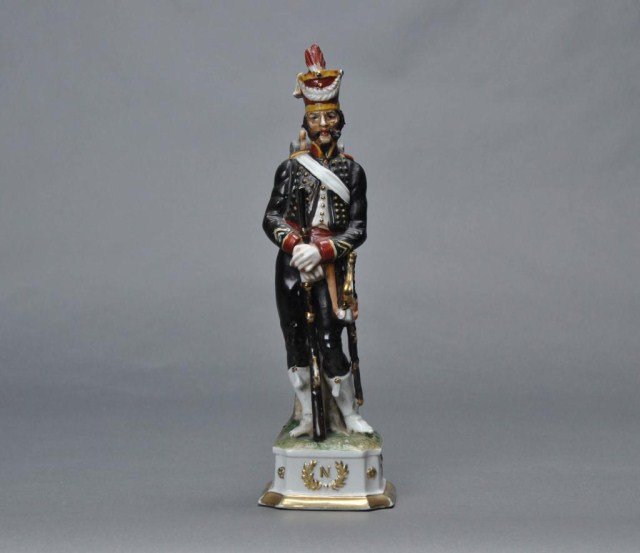 Capodimonte figure of a soldier: Capodimonte figure of a soldier