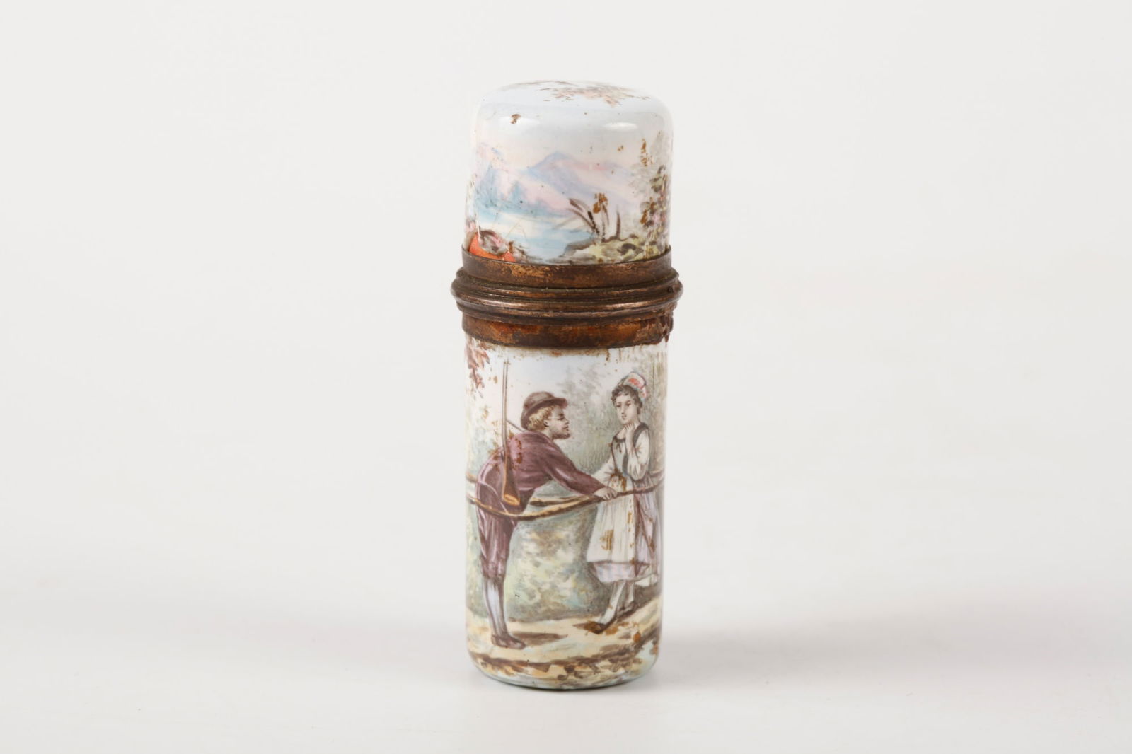 VIENNESE HAND-PAINTED ENAMEL SCENT BOTTLE (1 of 16)