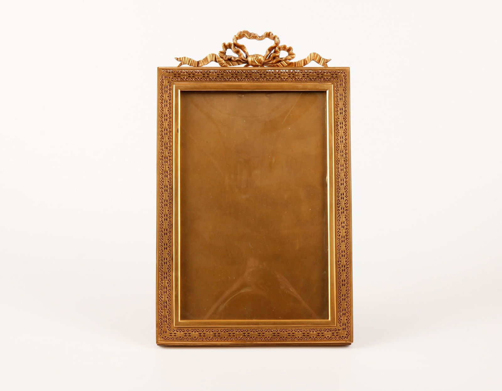 FRENCH GILT BRONZE TABLE TOP PICTURE FRAME (1 of 8)
