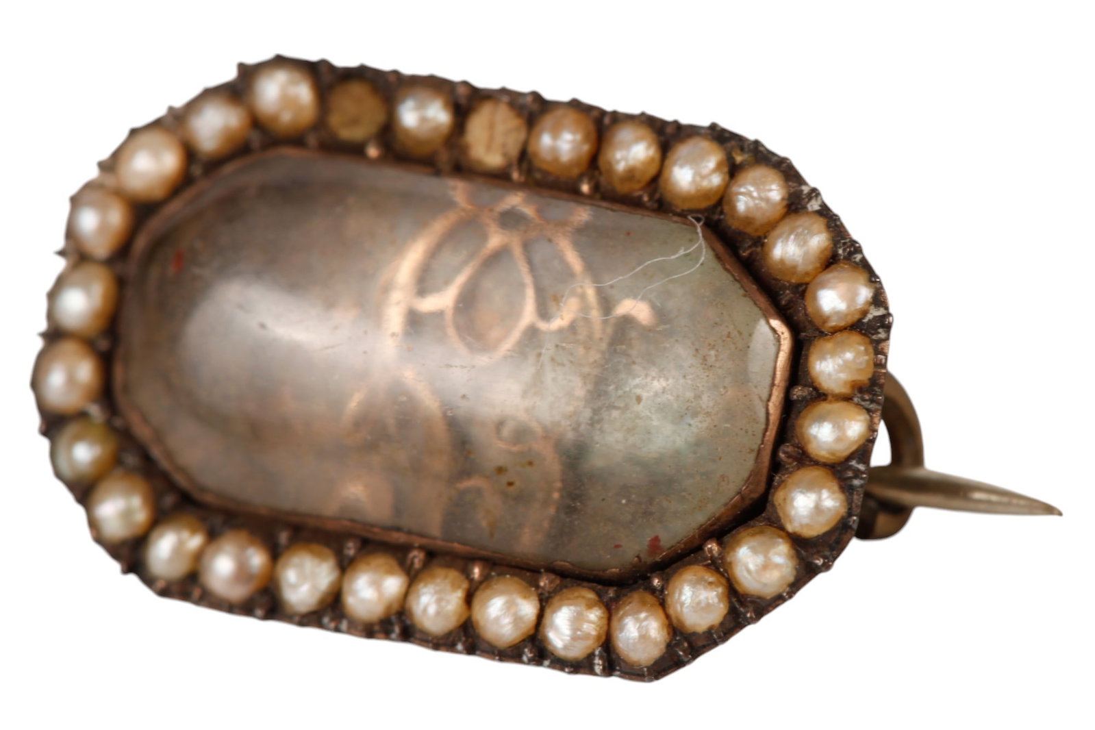 VICTORIAN 4k ROSE GOLD MOURNING PIN: Set with oval crystal and bezel of seed pearls. 3/4 inches