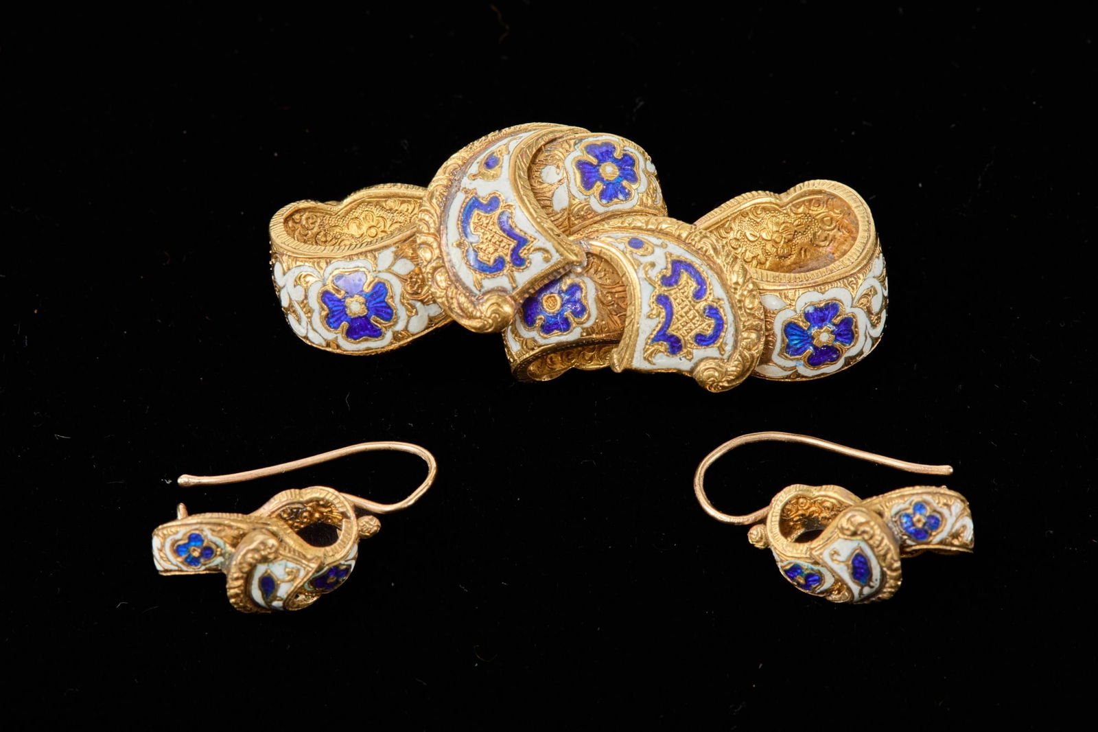 VICTORIAN 10k GOLD & ENAMEL BROOCH & EARRING SET (1 of 6)