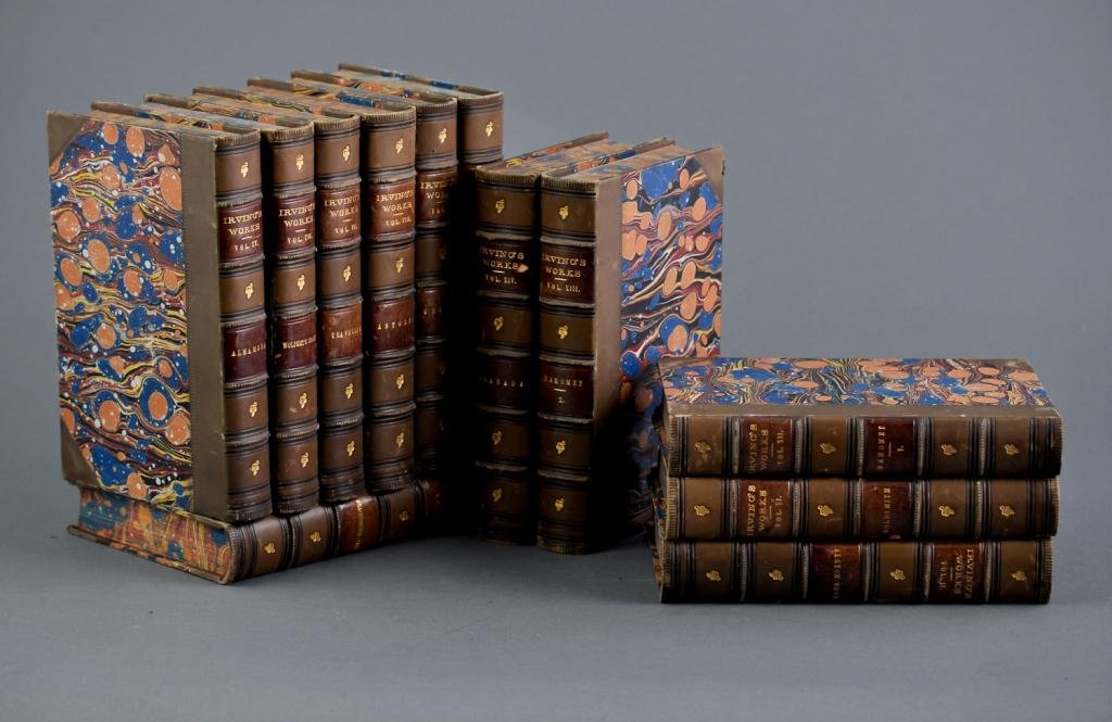 "Irving's Works" 16 Volumes: Nicely bound in leather and end papers. 1860 Published in New York by G.P. Putnam. Condition: good, bears previous owners pencil signature inside Size: 7 3/4" x 20 1/2"good, bears previous owners penc