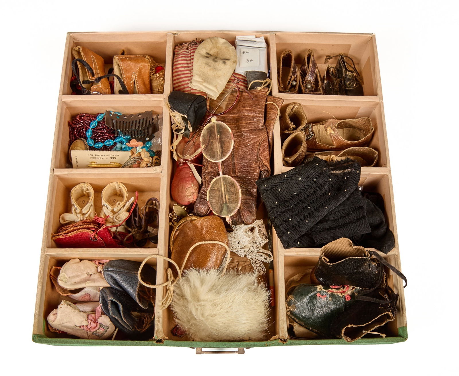 TINY SHOES, LEATHER PURSES, TINY BONNET (1 of 8)