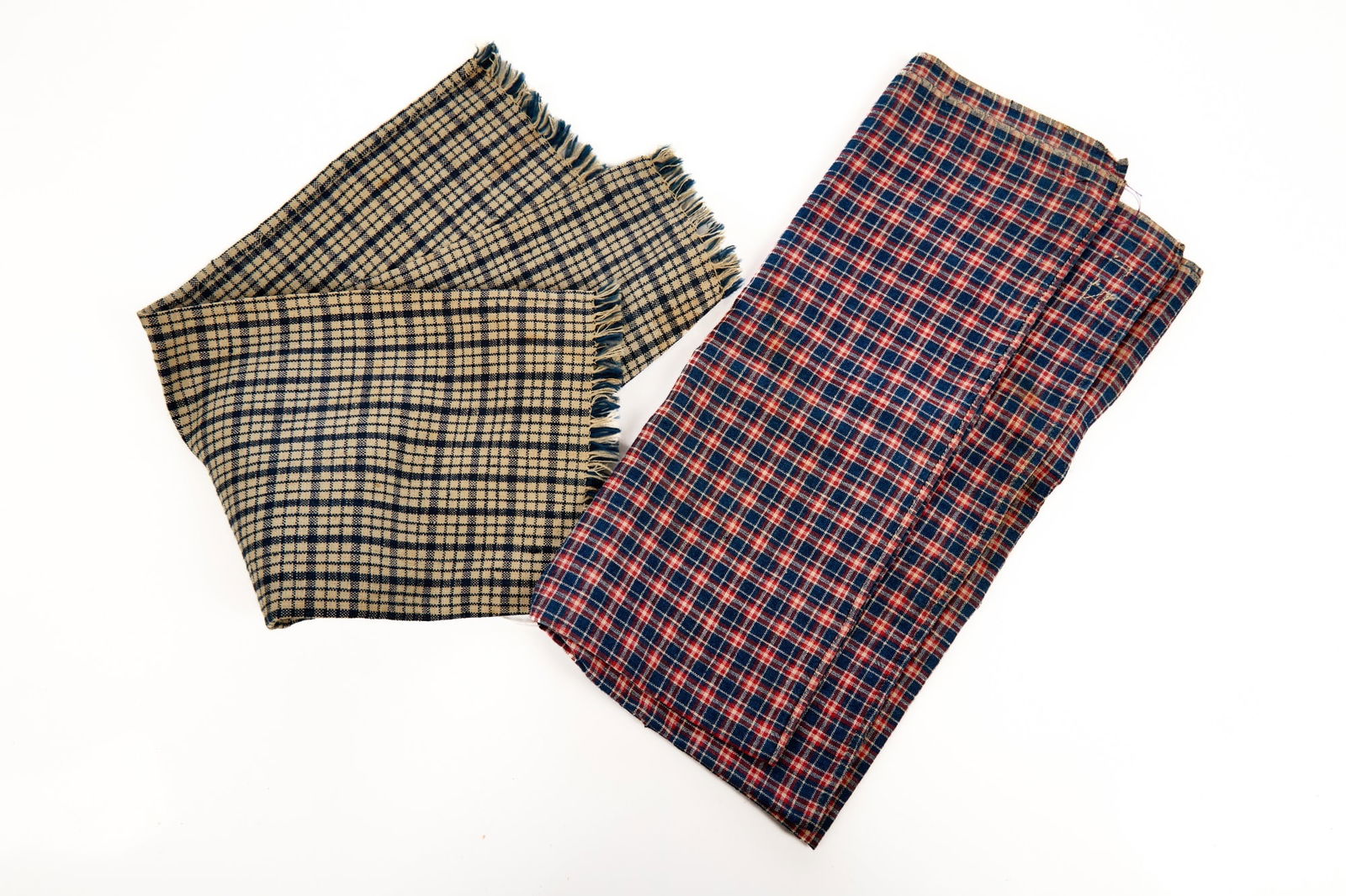 LARGE BLUE AND RED SCARF (1 of 4)