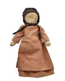 13 IN AMISH DOLL NICE CLOTHES