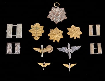 GROUP of AMERICAN MILITARY RANK INSIGNIAS etc