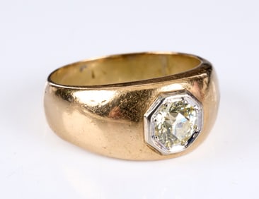 MENS 14k GOLD RING set with DIAMOND