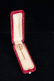 14k GOLD & DIAMOND HORSESHOE STICK PIN