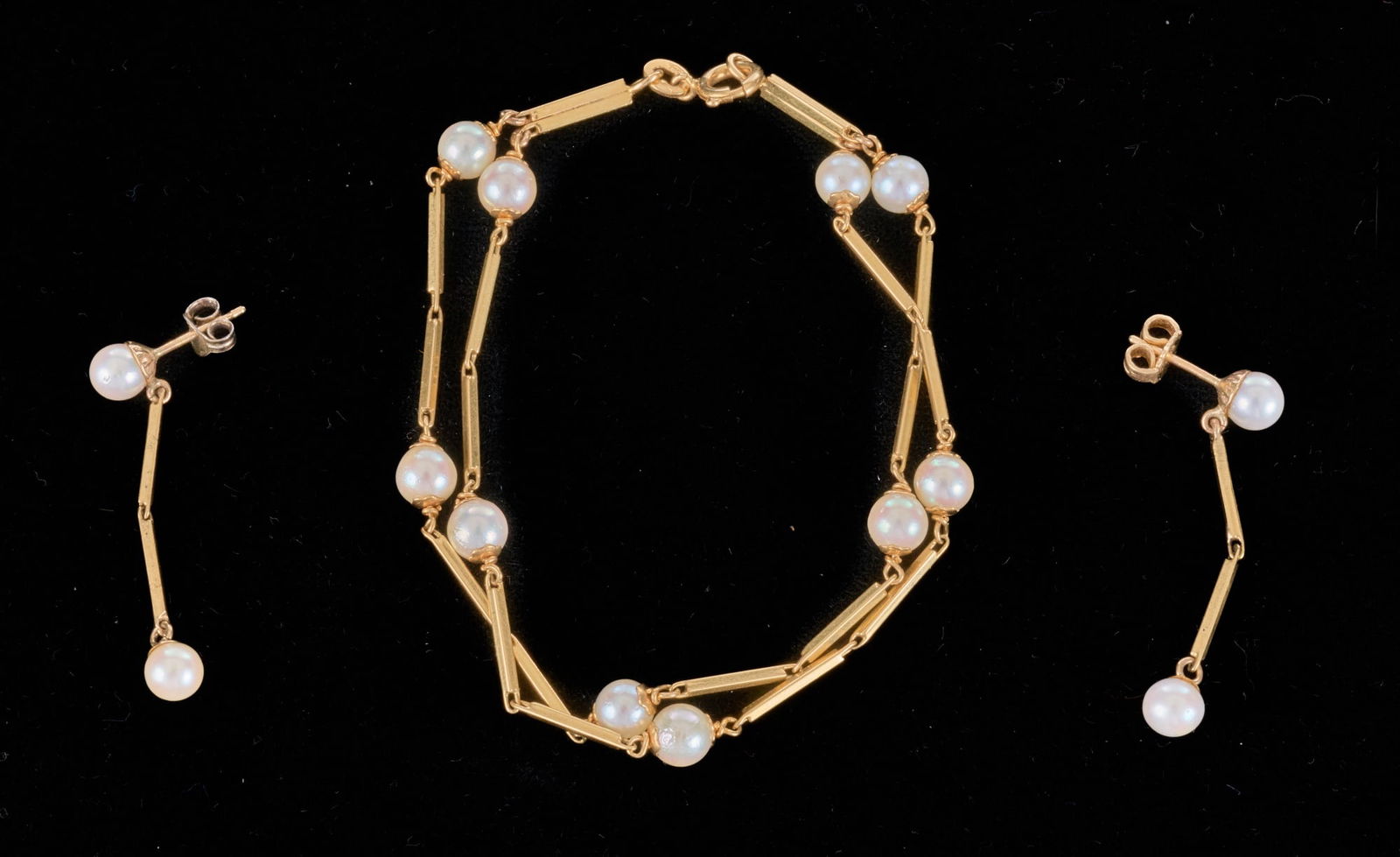 18k GOLD & PEARL BRACELET & EARRING SET (1 of 6)
