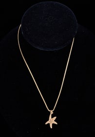 14k GOLD NECKLACE with STARFISH PENDANT