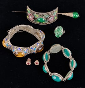 CHINESE SILVER & HARD STONE JEWELRY