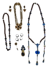 VINTAGE COSTUME JEWELRY LOT incl. MIRIAM HASKELL