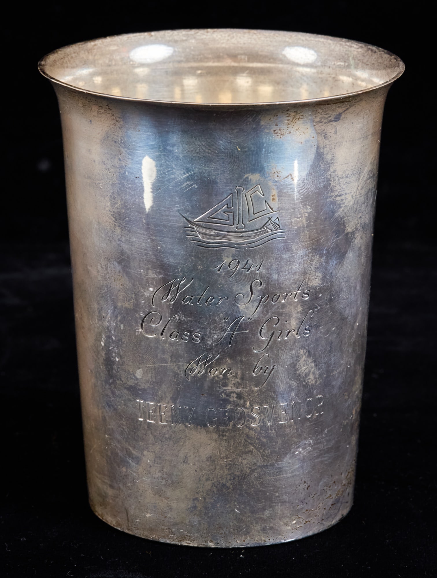 1941 STERLING GIBSON ISLAND GIRLS SAILING TROPHY: 4 inches. 3.8 troy ounces Condition: Good, engraved Temp No 2670