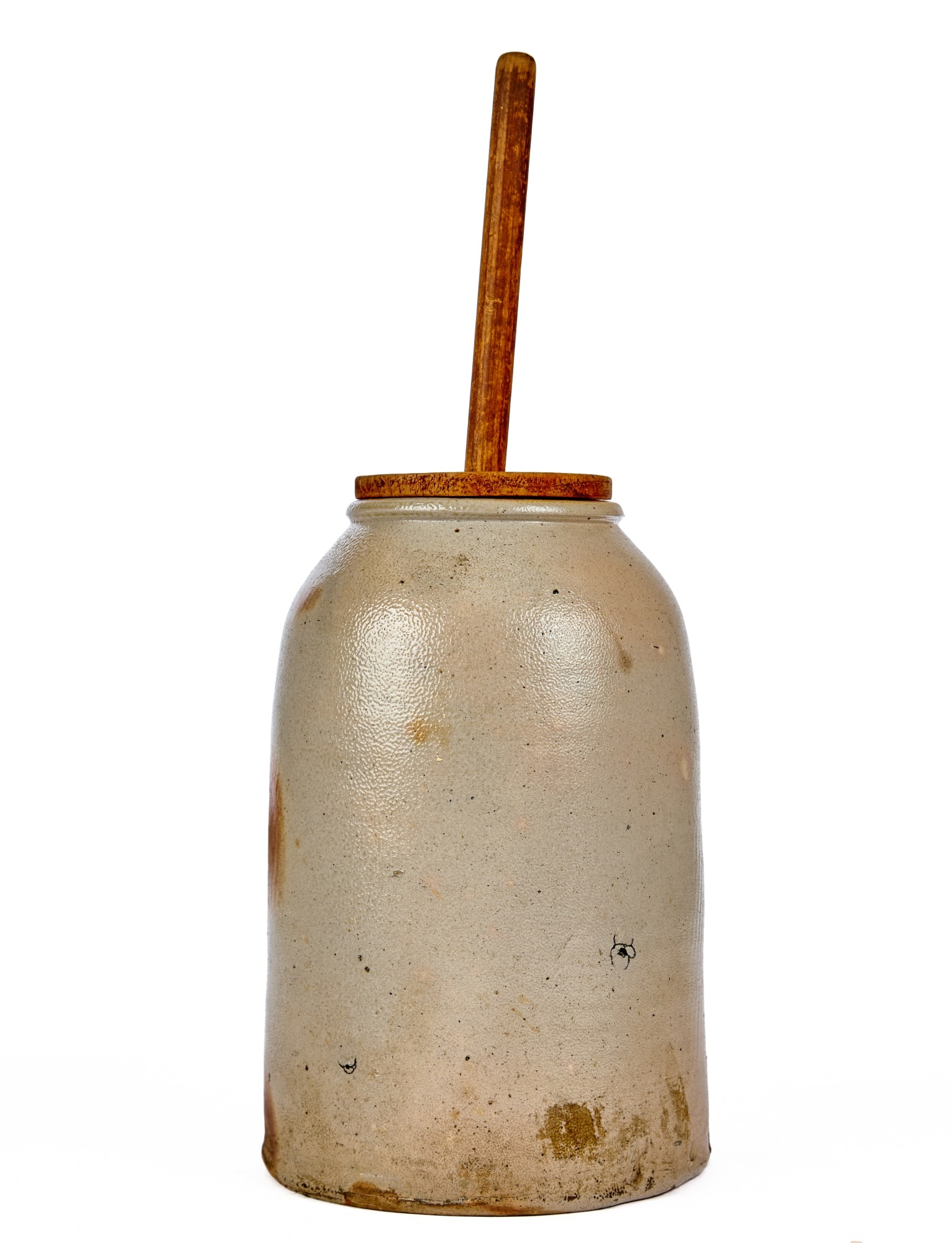 DIMINUTIVE SALTGLAZED STONEWARE BUTTER CHURN: 14 inch stoneware / 23 inches (including churn). Condition: Small chips to edge of base. Temp No 2202