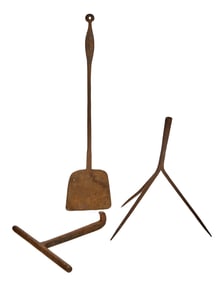 WROUGHT IRON PEEL, HOOK & TRIPOD