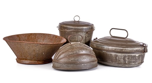 (3) ANTIQUE TIN FOOD MOLDS & (1) SIEVE