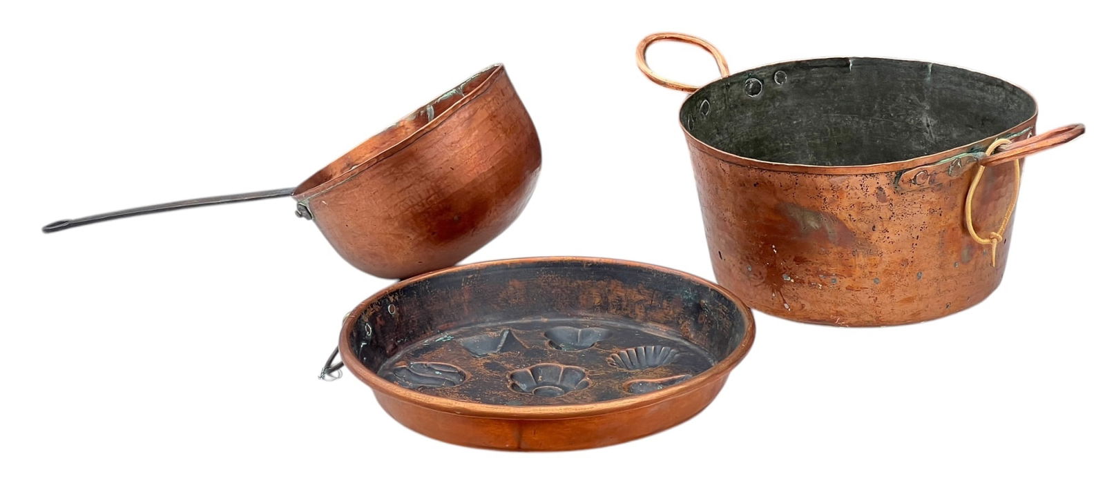 (3) PIECES OF ANTIQUE COPPER COOKWARE (1 of 13)