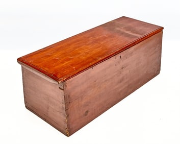 (19th c) SNIPE HINGE CEDAR BLANKET CHEST with TILL