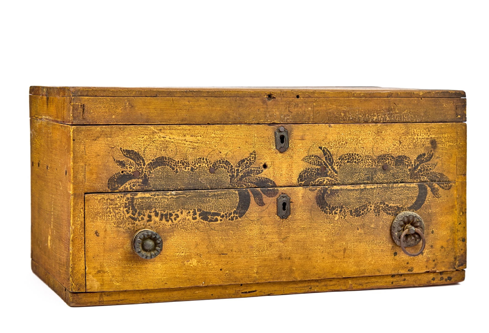 c.1830 DOVETAILED PAINT DECORATED BOX (1 of 9)