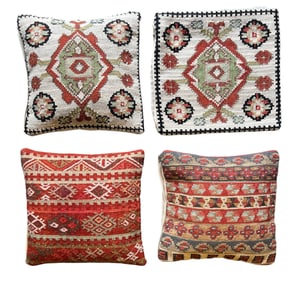 (4) ORIENTAL RUG STYLE PILLOWS